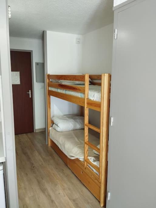 Appartement Idealement Situe Saint-Chaffrey Exteriör bild